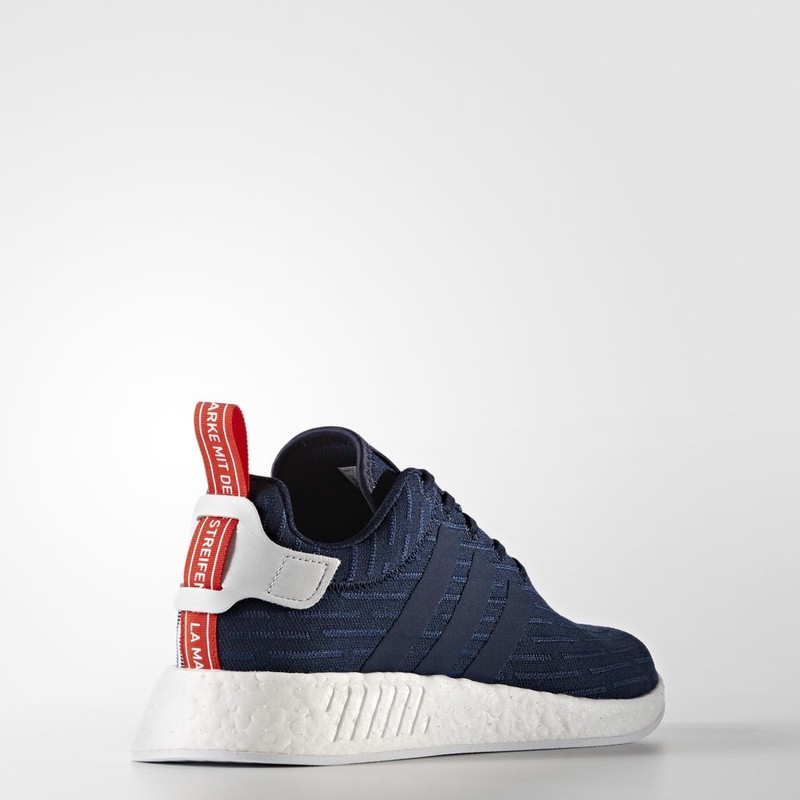 Adidas nmd r2 primeknit collegiate navy hotsell